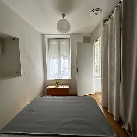P2 ,7 Rue Saint Catherine Appartement