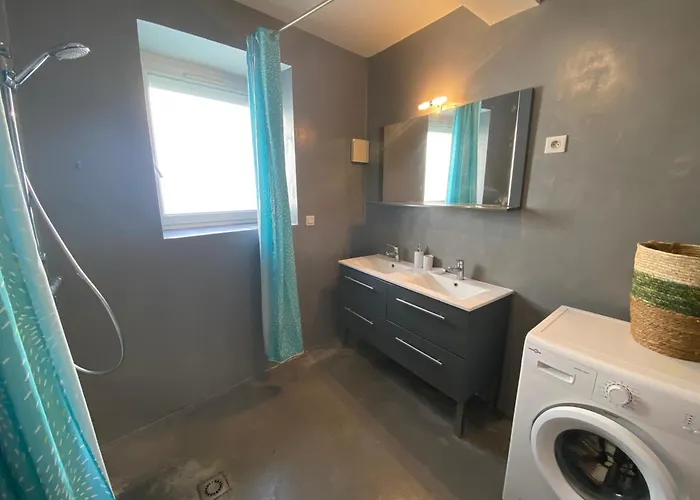 P2 ,7 Rue Saint Catherine * نيم